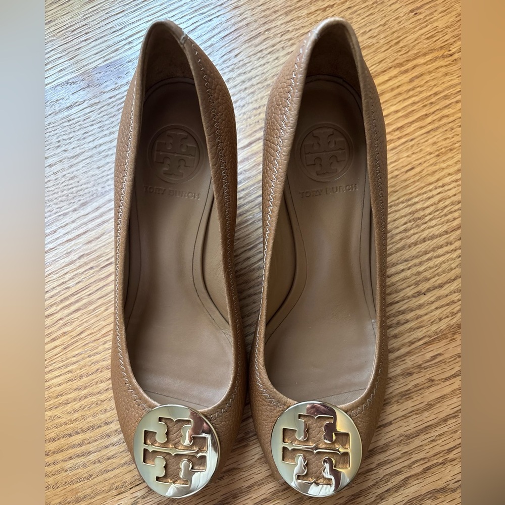 Tory Burch Brown Leather Wedge Heel with Gold Logo